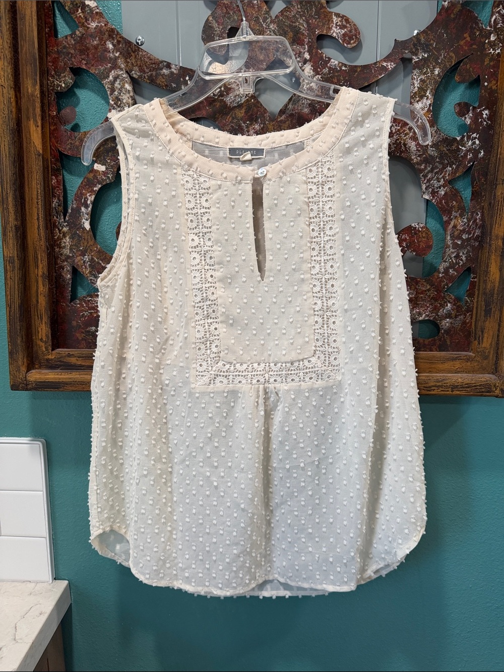 Pleione Ivory Textured Swiss Dot Lace-Trim Sleeveless Camisole